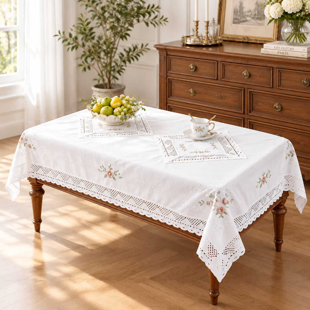 Nappe Blanche en Coton Brodée Dentelle – Style Européen Pastoral pour Table à Manger