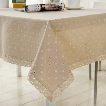 Nappe Fleurie Lin & Coton avec Dentelle – Imperméable et Élégante