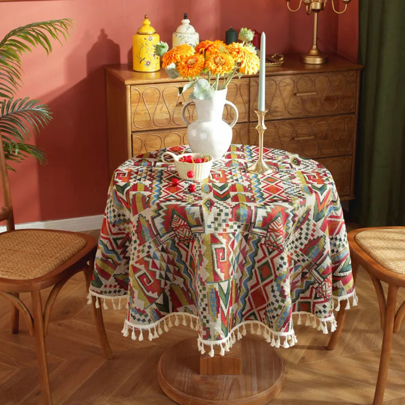Nappe Jacquard Polyester Ronde à Motifs Floraux