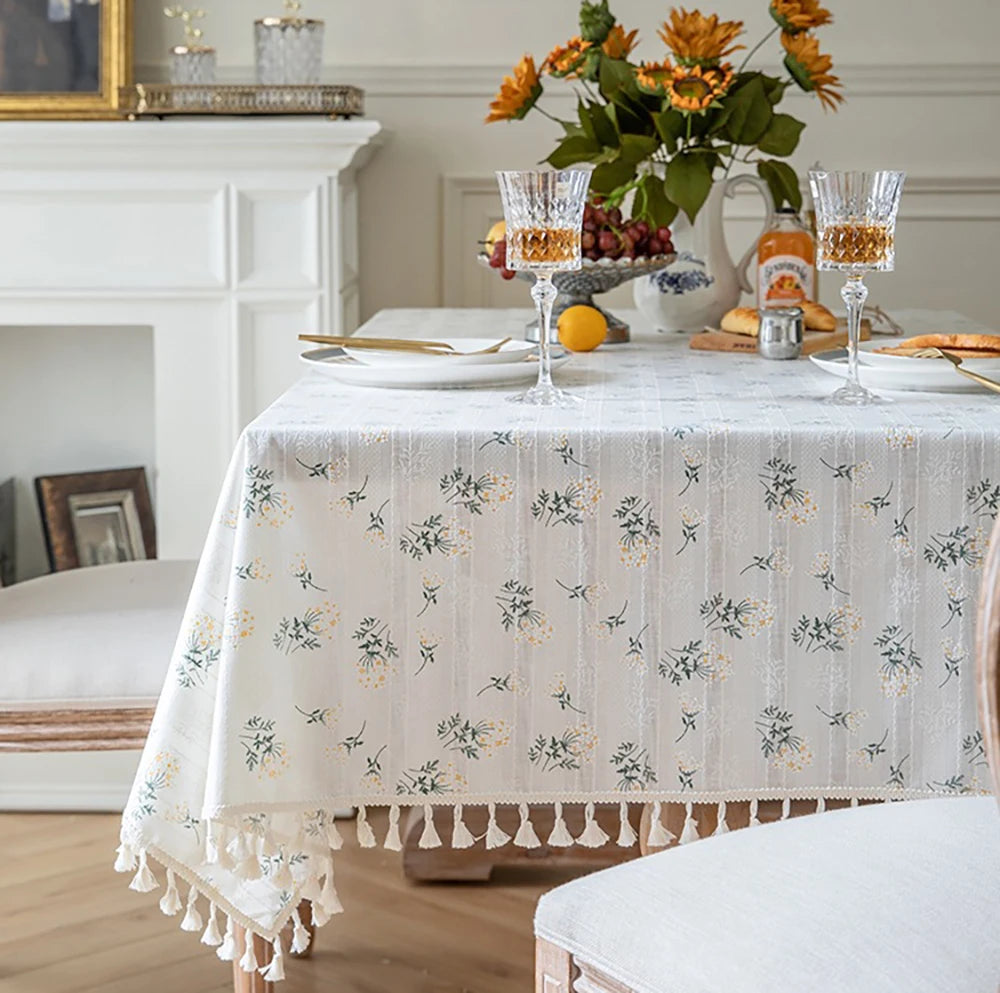Nappe Style Pastoral Coton Dentelle & Pompons