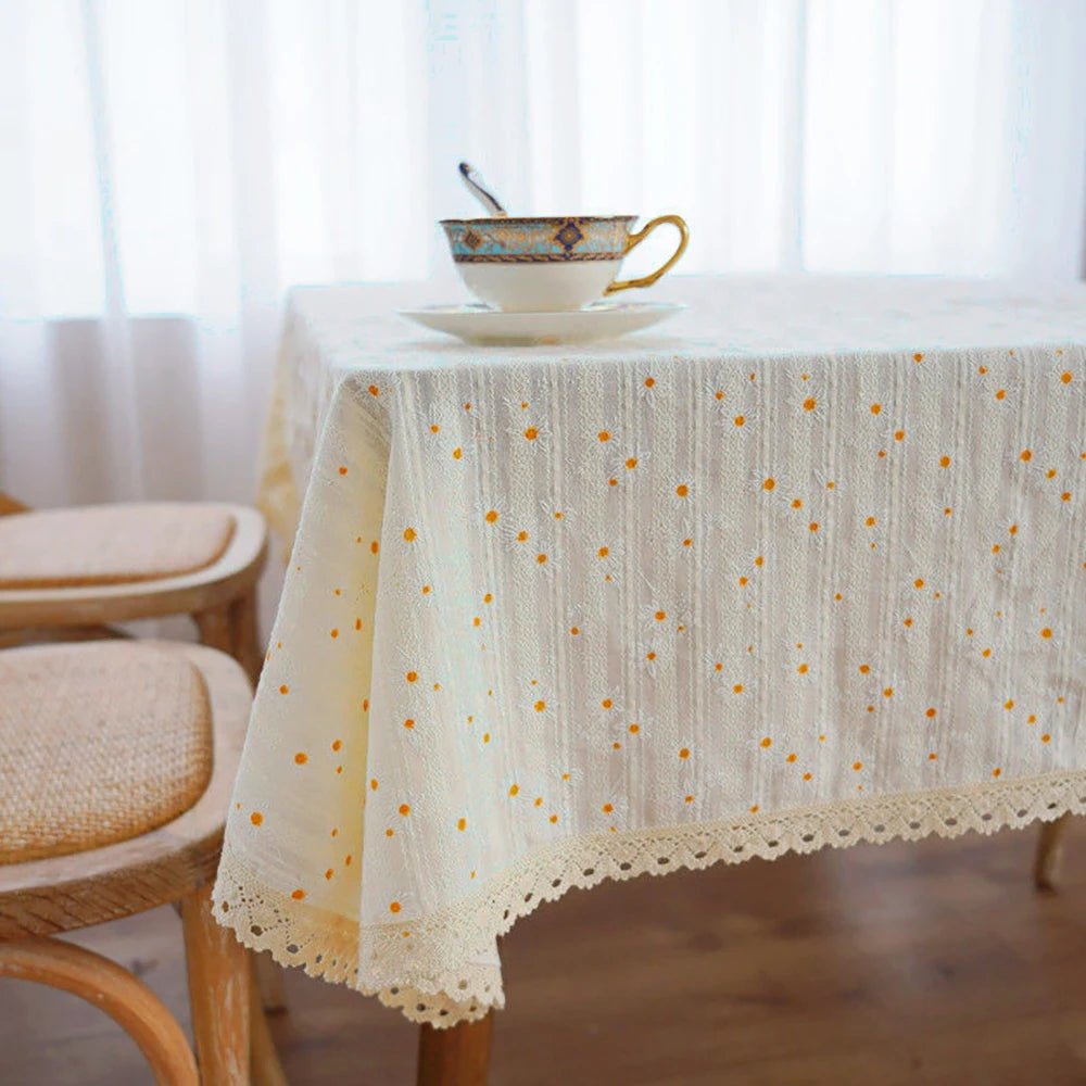 Nappe Style Pastoral Coton Dentelle & Pompons