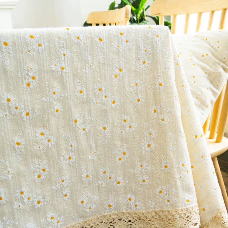 Nappe Style Pastoral Coton Dentelle & Pompons