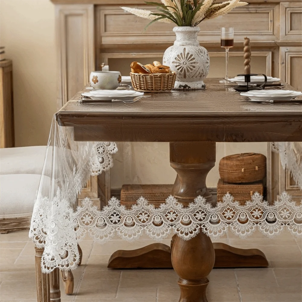 Nappe Transparente à Bords Dentelés Imperméable – Anti Taches