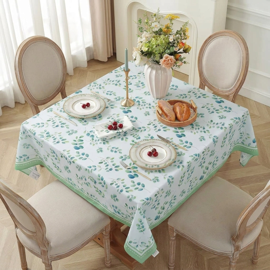 Nappe Carrée Vert Eau à Motif Champêtre – Imperméable et Réutilisable pour les Fêtes
