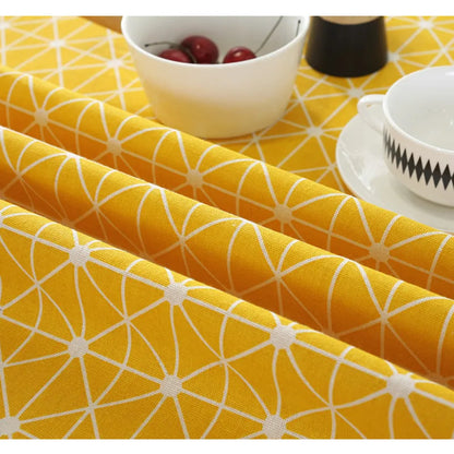 Nappe Ronde Nordique Anti Taches – Coton et Lin, Motif Carreaux Jaune Style Scandinave